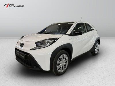 Nuova Toyota Aygo X Active 72 CV (52 kW) 2025 Bianco SUV