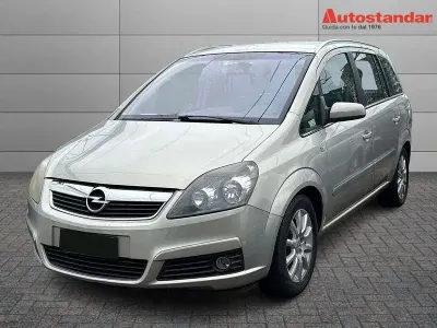 Usata Opel Zafira Enjoy 120 CV (88 kW) 2008 Oro Monovolume
