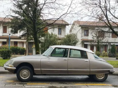 Usata Citroën DS 116 CV (85 kW) 1973 Argento Berlina
