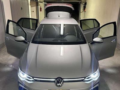Usata VW Golf VIII R-line 150 CV (110 kW) 2023 Grigio Berlina