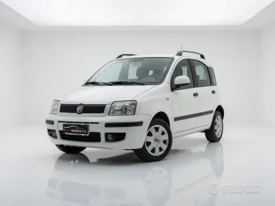 Usata Fiat Panda Classica 69 CV (50 kW) 2012 Bianco Utilitaria