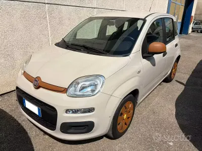 Usata Fiat Panda Easy 95 CV (69 kW) 2016 Beige Utilitaria