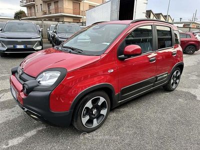 Usata Fiat Panda Icon 69 CV (50 kW) 2025 Rosso Utilitaria