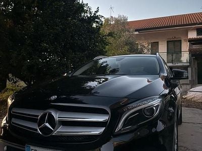 Usata Mercedes GLA200 136 CV (100 kW) 2016 Nero SUV