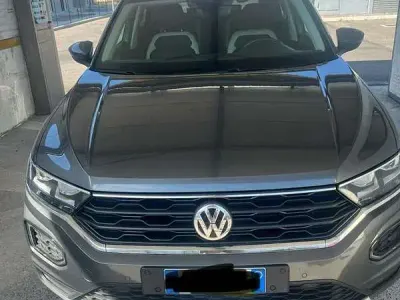 Usata VW T-Roc Advance 116 CV (85 kW) 2020 Grigio SUV