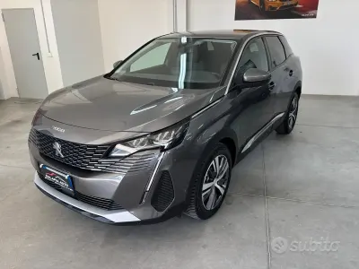 Usata Peugeot 3008 Allure 131 CV (96 kW) 2021 Grigio SUV