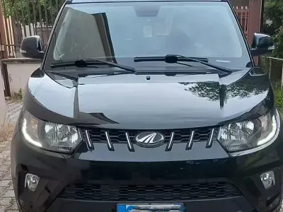 Usata Mahindra KUV100 87 CV (63 kW) 2025 Nero SUV