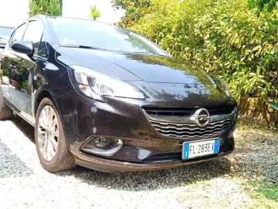 Usata Opel Corsa Cosmo 90 CV (66 kW) 2017 Nero Utilitaria