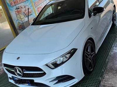 Usata Mercedes A180 AMG 116 CV (85 kW) 2021 Bianco Berlina