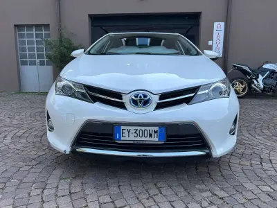 Usata Toyota Auris Hybrid