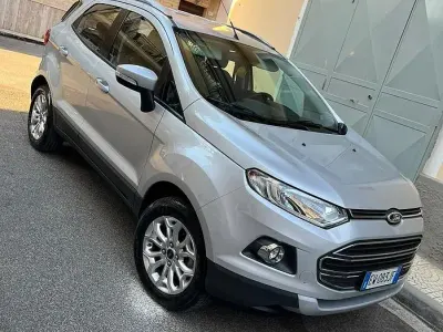 Usata Ford Ecosport 163 CV (119 kW) 2014 Grigio SUV