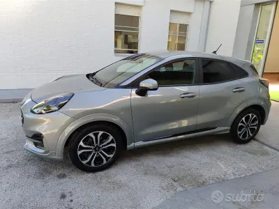Usata Ford Puma ST 125 CV (91 kW) 2023 Marrone SUV