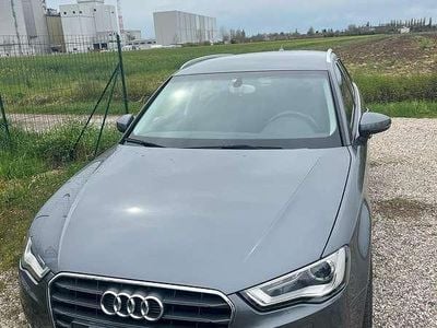 Usata Audi A3 Business 105 CV (77 kW) 2015 Grigio Berlina