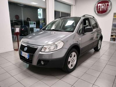 Usata Fiat Sedici 107 CV (78 kW) 2007 Grigio SUV