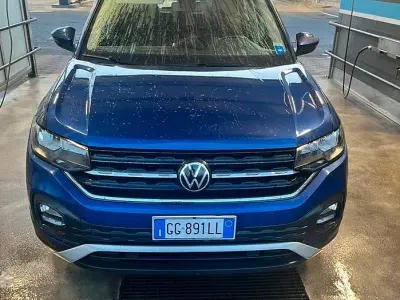 Usata VW T-Cross 110 CV (80 kW) 2021 Bluazzurro SUV