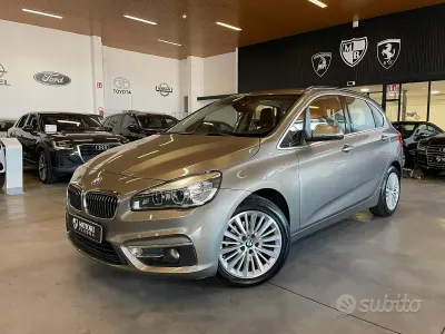 Usado BMW 218 Luxury Line 150 HP (110 kW) 2015 Castanho Carrinha