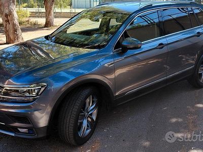 Usata VW Tiguan Allspace Advance 150 CV (110 kW) 2019 Grigio SUV