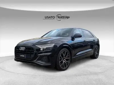 Usata Audi Q8 Sport 286 CV (210 kW) 2022 Nero mythos metallizzato SUV