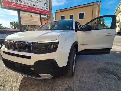 Usata Jeep Avenger Altitude 101 CV (74 kW) 2024 Bianco SUV