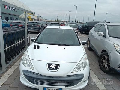 Usata Peugeot 206 60 CV (44 kW) 2012 Bianco Berlina