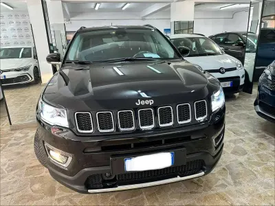 Usata Jeep Compass 120 CV (88 kW) 2021 Nero SUV