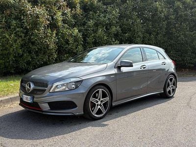 Usata Mercedes A250 211 CV (155 kW) 2015 Argento Berlina