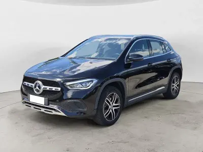 Usata Mercedes GLA180 116 CV (85 kW) 2023 Nero SUV