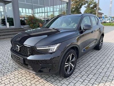 Usata Volvo XC40 Plus 129 CV (94 kW) 2024 Onyx black SUV