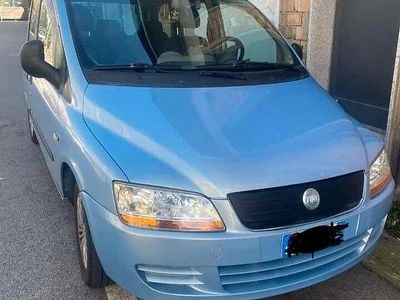 Usata Fiat Multipla 116 CV (85 kW) 2005 Blu Monovolume
