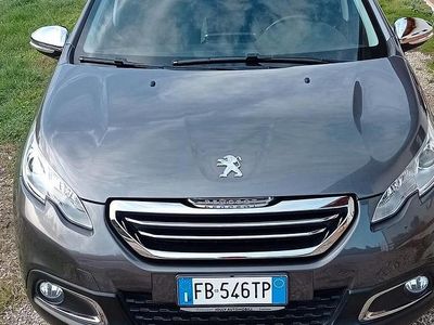 Usata Peugeot 2008 Allure 120 CV (88 kW) 2016 Grigio SUV