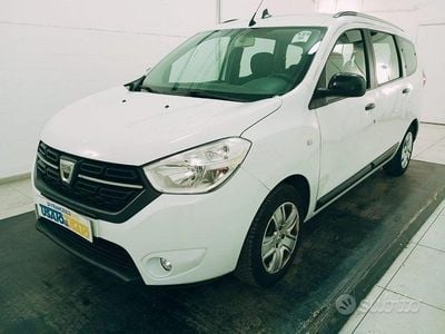 Usata Dacia Lodgy Comfort 116 CV (85 kW) 2021 Bianco metallizzato Monovolume