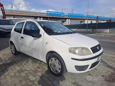 Usata Fiat Punto 2003 Bianco Utilitaria