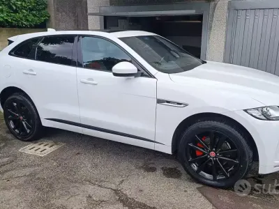 Usata Jaguar F-Pace 250 CV (183 kW) 2017 Bianco SUV