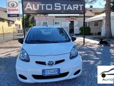 usata Toyota Aygo 1.0 12V VVT-i 5 porte Sol Connect MMT del 2011 usata a Sant'Agata sul Santerno