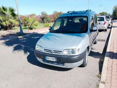 Usata Citroën e-Berlingo 90 CV (66 kW) 2002 Grigio Monovolume