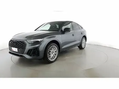 Usata Audi Q5 Sportback S-line plus 204 CV (150 kW) 2022 Grigio daytona SUV