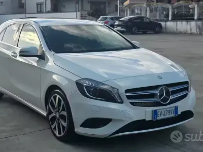 Usata Mercedes A180 109 CV (80 kW) 2014 Bianco Berlina