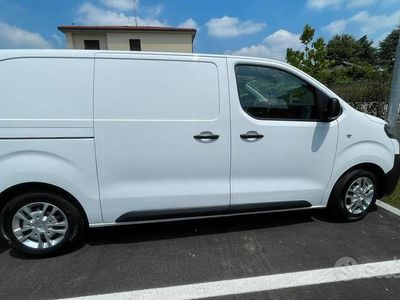 Usata Citroën Jumpy 2017 Bianco Monovolume
