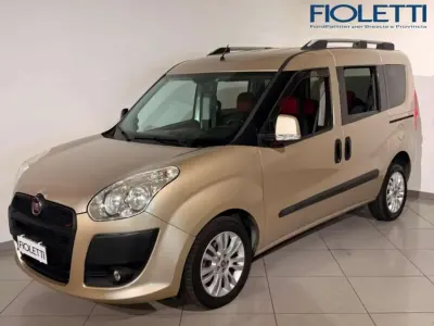 Usata Fiat Doblò Emotion 105 CV (77 kW) 2014 Bronzo Monovolume
