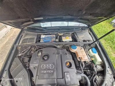 Usata Audi A4 120 CV (88 kW) 2007 Nero Berlina