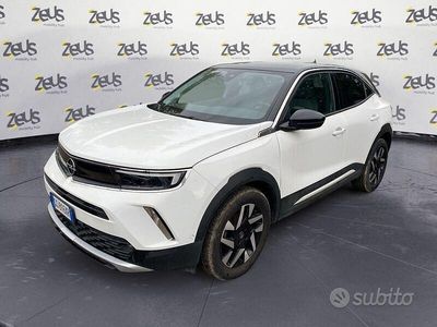 Usata Opel Mokka Elegance 101 CV (74 kW) 2022 Bianco SUV