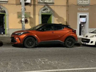Usata Toyota C-HR 152 CV (111 kW) 2020 SUV