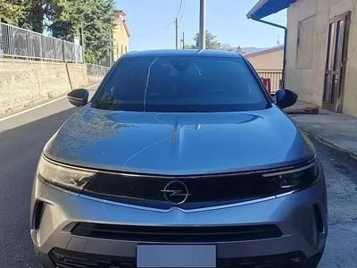 Usata Opel Mokka GS Line 136 CV (100 kW) 2022 Grigio SUV