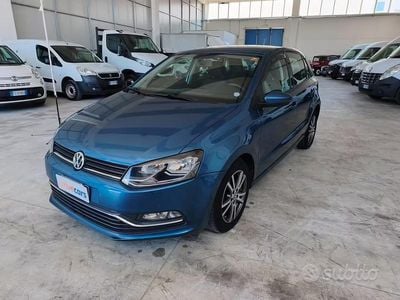 Usata VW Polo Highline 90 CV (66 kW) 2016 Blu Berlina