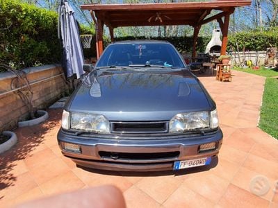 Usata Ford Sierra 200 CV (147 kW) 1990 Grigio Berlina