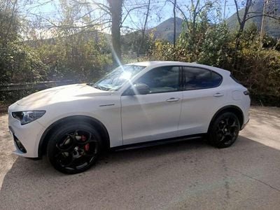 Usata Alfa Romeo Stelvio Competizione 210 CV (154 kW) 2023 Grigio SUV