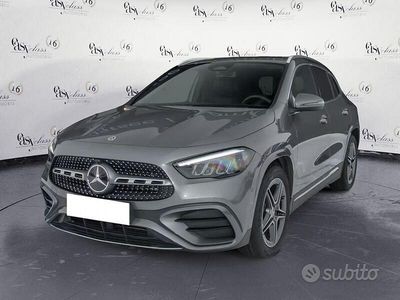 Usata Mercedes GLA200 AMG line 150 CV (110 kW) 2025 Grigio SUV