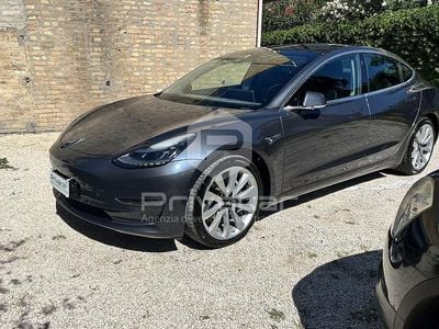 Usata Tesla Model 3 Long Range AWD 366 kW (498 CV) 2019 Grigio Berlina