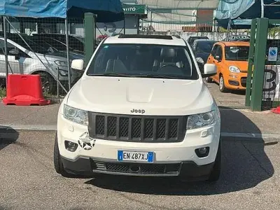 Usata Jeep Grand Cherokee Overland 241 CV (177 kW) 2012 Bianco SUV