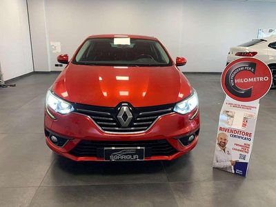 Usata Renault Mégane IV Intens 110 CV (80 kW) 2018 Rosso Berlina